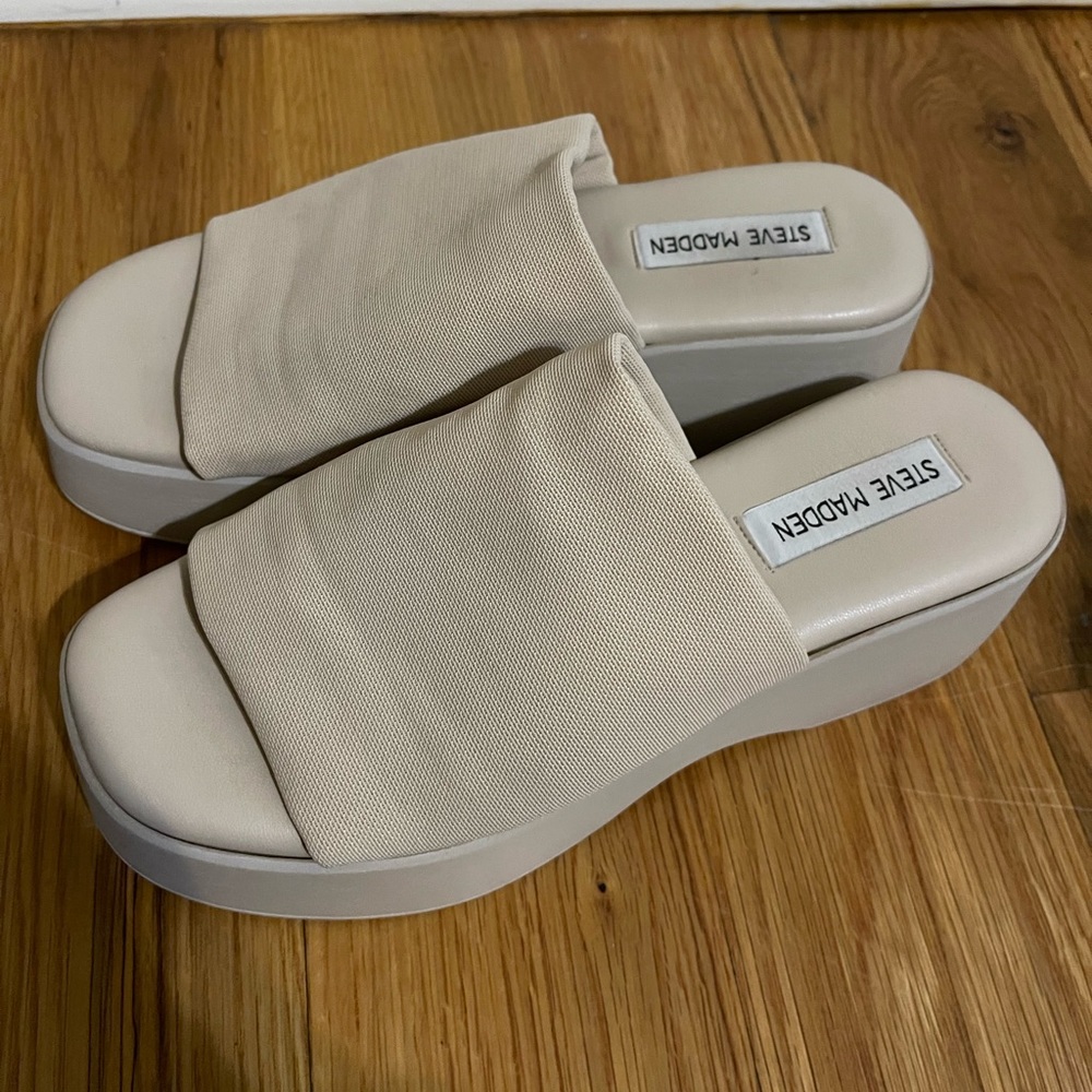 Steve Madden Slinky30 Platform Slide Sandals Tan Size 8